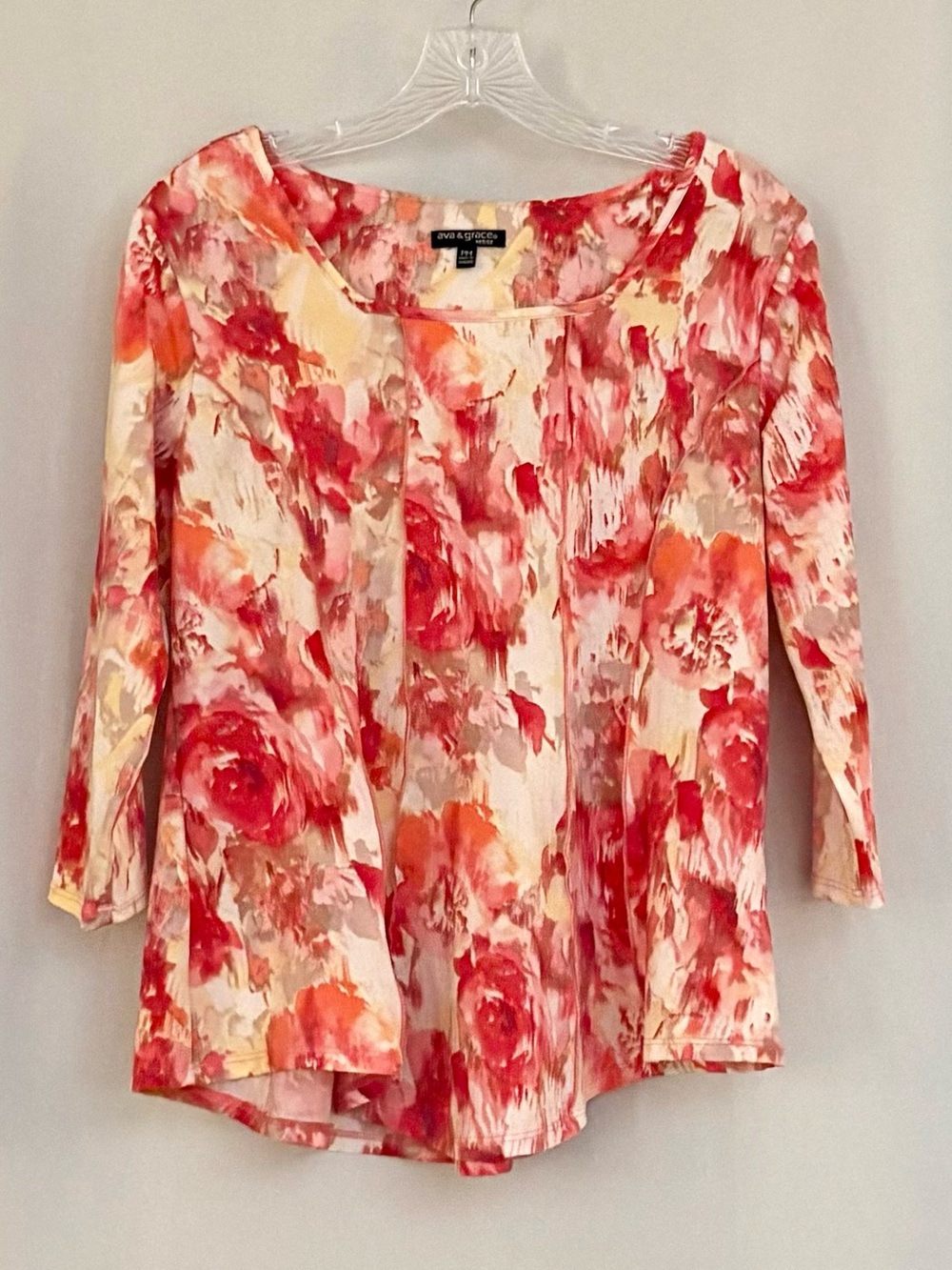 Ava & Grace Coral Floral Scoop Neck Top